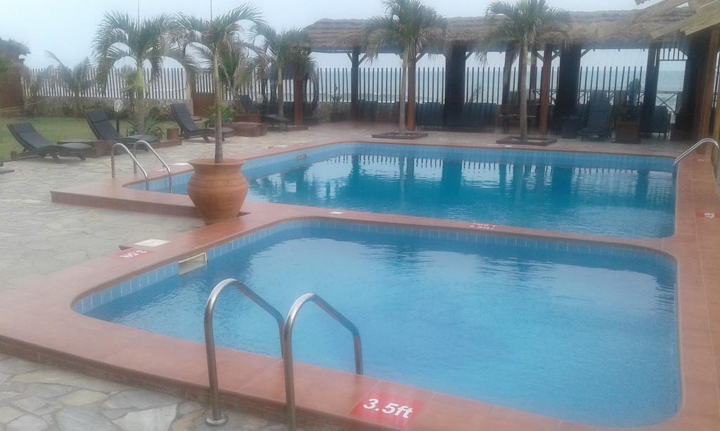 Villa The Palms At Prampram Esterno foto