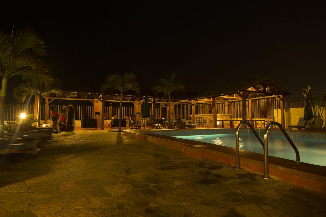 Villa The Palms At Prampram Esterno foto